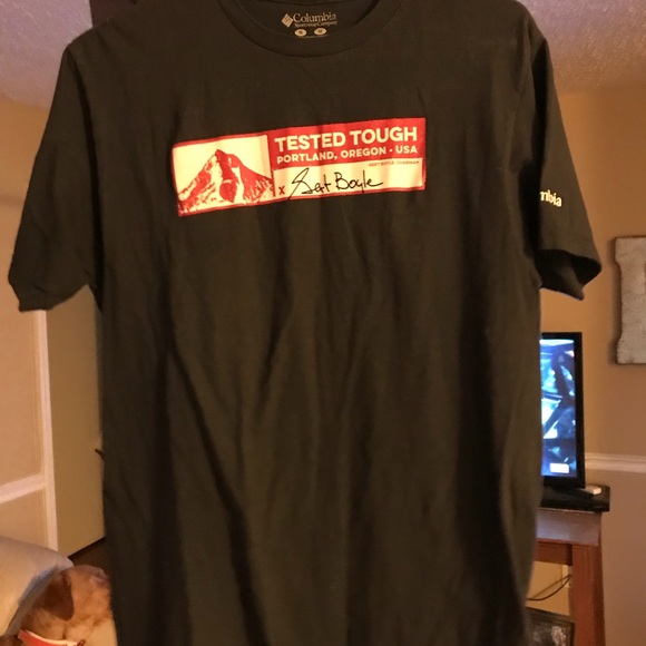 Columbia Other - Columbia T-shirt navy blue